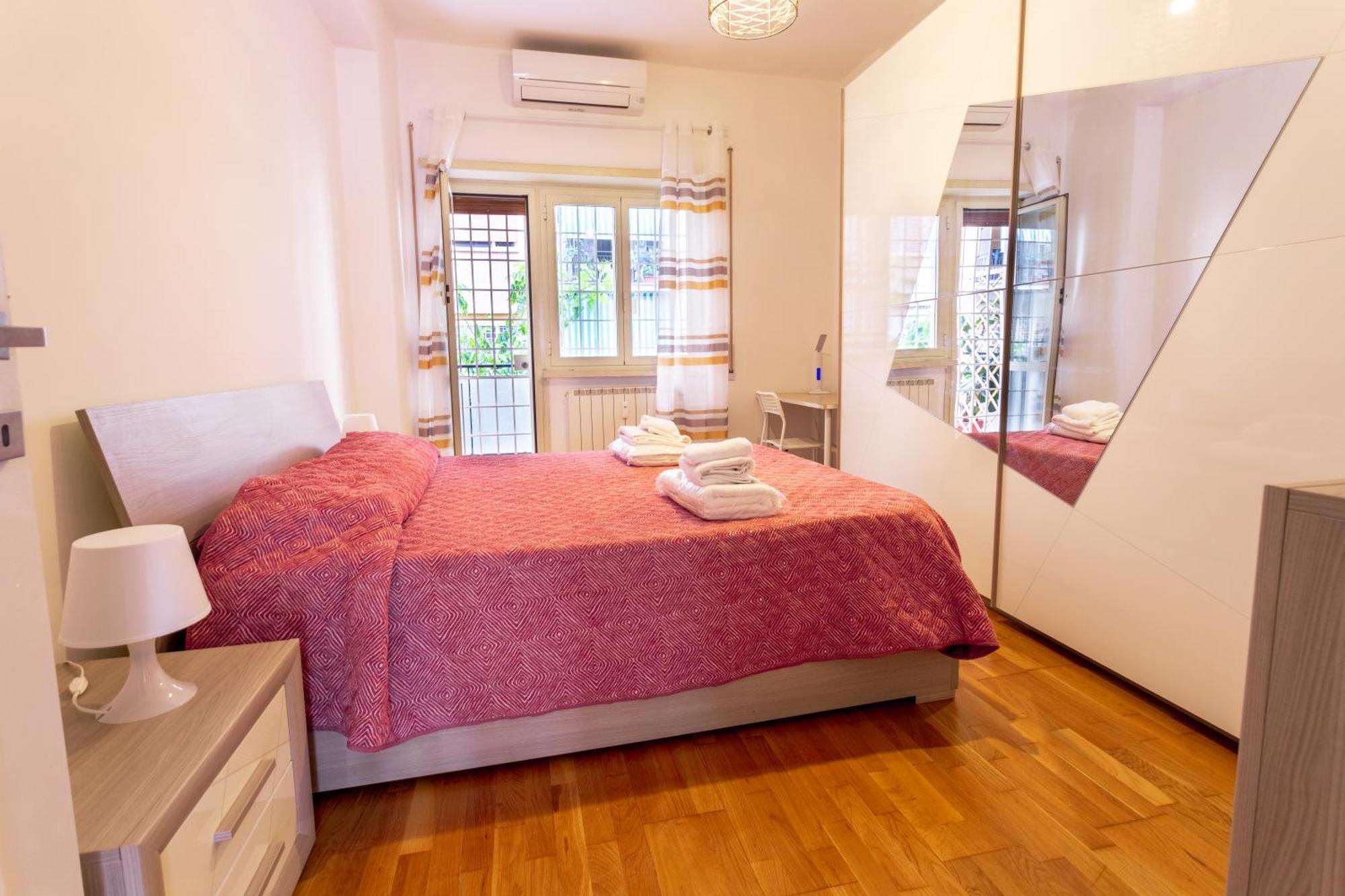 "Marconi Apt With Terrace" 30 Min From Colosseo Εξωτερικό φωτογραφία